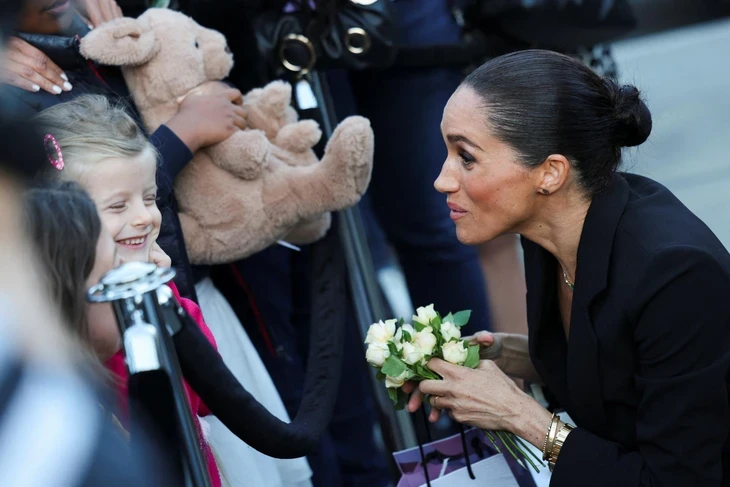 Meghan Markle kêu gọi bảo vệ trẻ em trước hiểm họa mạng xã hội Meghan Markle kêu gọi bảo vệ trẻ em trước hiểm họa mạng xã hội