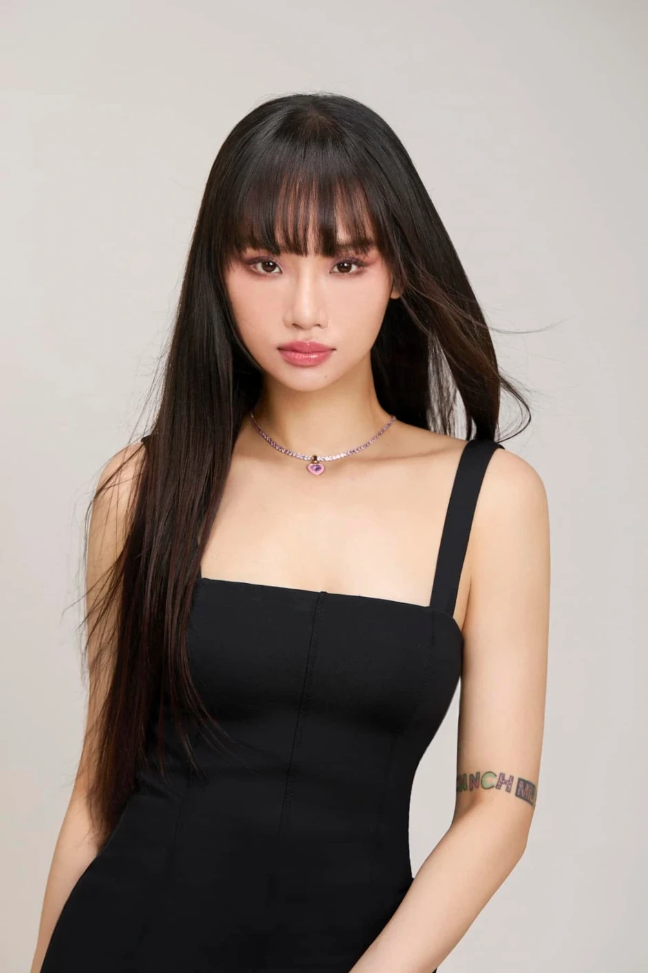 Miu Lê bị khởi tố, tạm giam: Công ty quản lý nói gì? Miu Lê bị khởi tố, tạm giam: Công ty quản lý nói gì?