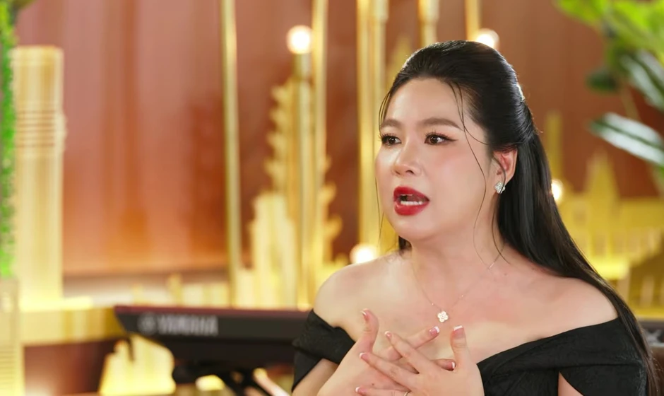 Mừng cho hạnh phúc tuổi 64 của Hồng Đào Mừng cho hạnh phúc tuổi 64 của Hồng Đào