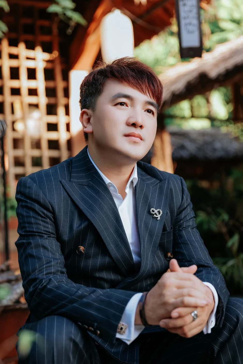 Nam ca sĩ đình đám U50 đi bán bánh mì khắp TP.HCM Nam ca sĩ đình đám U50 đi bán bánh mì khắp TP.HCM