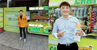 Nam ca sĩ đình đám U50 đi bán bánh mì khắp TP.HCM