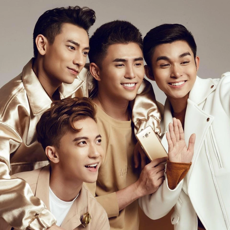 Nam ca sĩ Vbiz tự nhận cả đời chưa có lấy 1 bản hit, ra MV đầy tranh cãi viral bằng 16 năm đi hát Nam ca sĩ Vbiz tự nhận cả đời chưa có lấy 1 bản hit, ra MV đầy tranh cãi viral bằng 16 năm đi hát