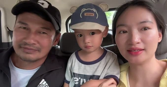 Nam diễn viên rời TP.HCM về quê, dẫn vợ kém 26 tuổi đi Côn Đảo xin sinh thêm con gái