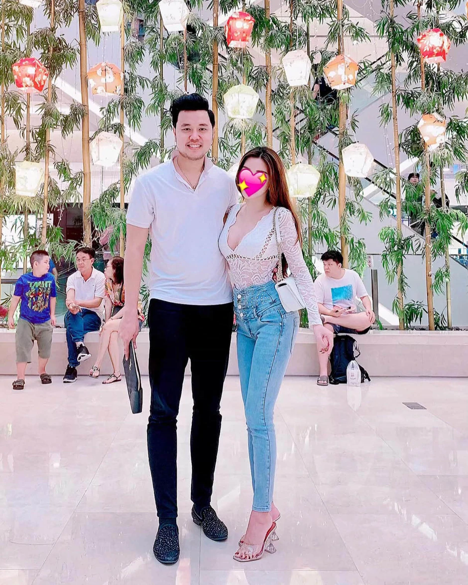 Nam người mẫu từng say mê tỷ phú hơn 32 tuổi, hai lần cầu hôn bất thành giờ ra sao? Nam người mẫu từng say mê tỷ phú hơn 32 tuổi, hai lần cầu hôn bất thành giờ ra sao?