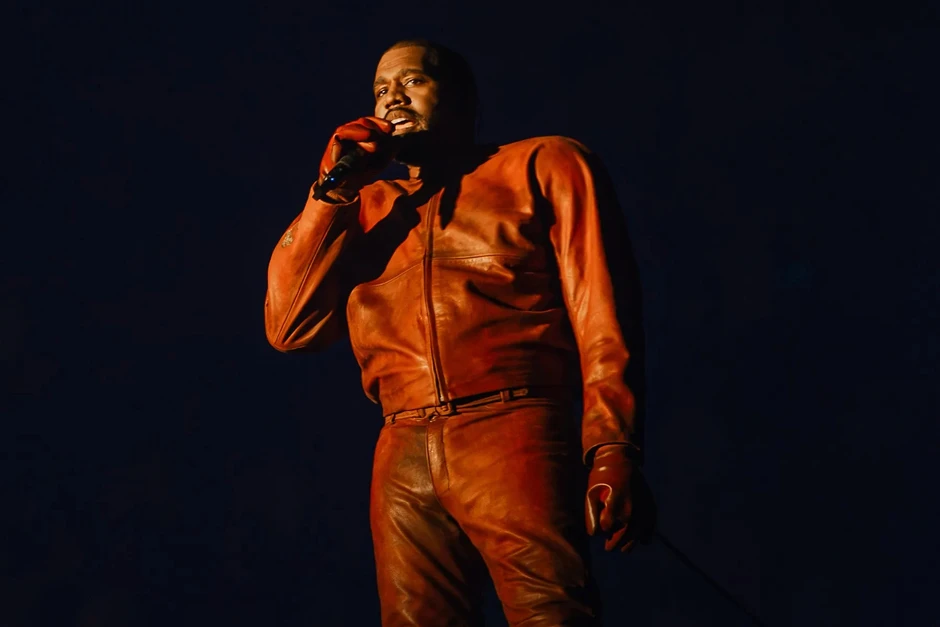 Nam rapper bị ghét nhất thế giới kiếm 412 tỷ đồng/1 đêm Nam rapper bị ghét nhất thế giới kiếm 412 tỷ đồng/1 đêm