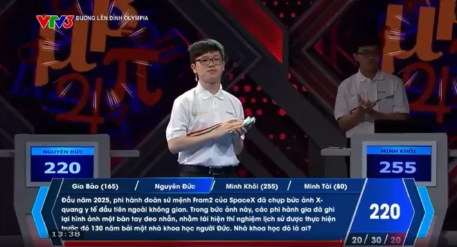 Nam sinh đến từ Quảng Trị xuất sắc giành vòng nguyệt quế Đường lên đỉnh Olympia Nam sinh đến từ Quảng Trị xuất sắc giành vòng nguyệt quế Đường lên đỉnh Olympia