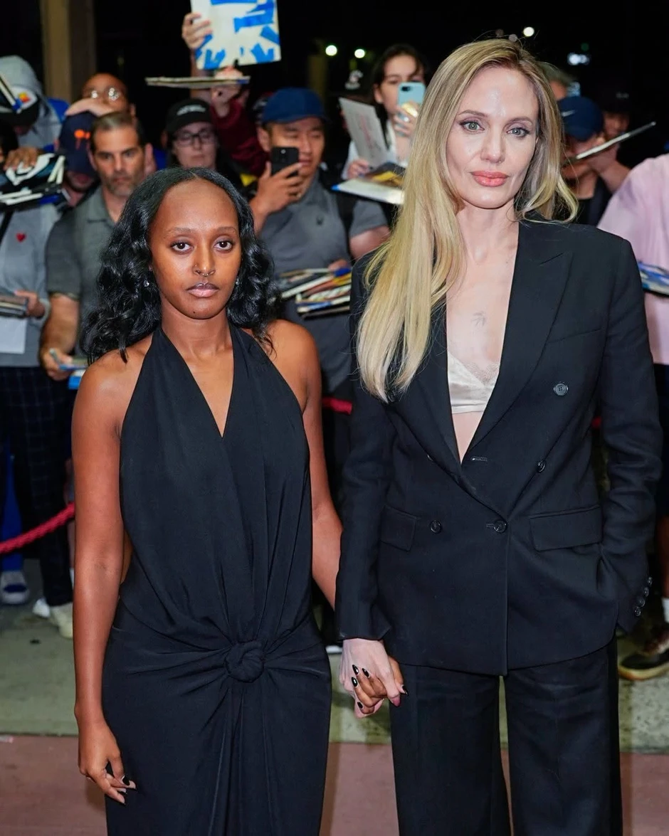 Ngã rẽ cuộc đời của cô bé châu Phi được Angelina Jolie nhận nuôi Ngã rẽ cuộc đời của cô bé châu Phi được Angelina Jolie nhận nuôi