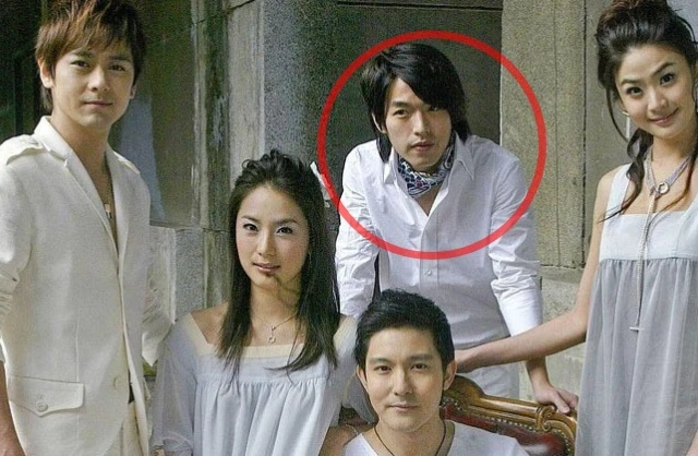 Ngay vừa sáng nay: Vợ chồng nghệ sĩ showbiz lần lượt bị tuyên án 20 tháng và 22 tháng tù giam Ngay vừa sáng nay: Vợ chồng nghệ sĩ showbiz lần lượt bị tuyên án 20 tháng và 22 tháng tù giam