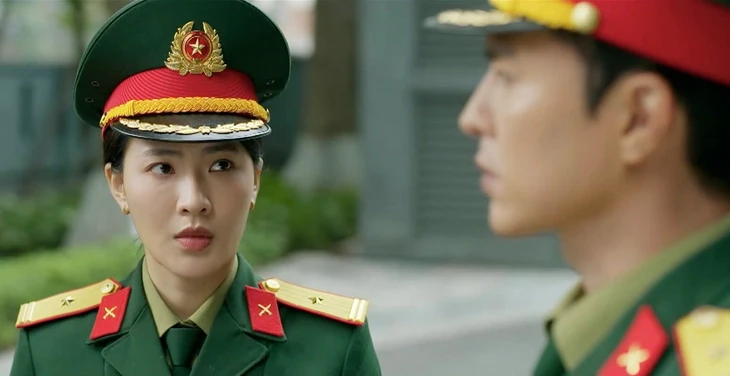Nghệ sĩ Thanh Quý bất ngờ nổi tiếng vì cảnh đánh nhau 'tăng huyết áp' Nghệ sĩ Thanh Quý bất ngờ nổi tiếng vì cảnh đánh nhau 'tăng huyết áp'