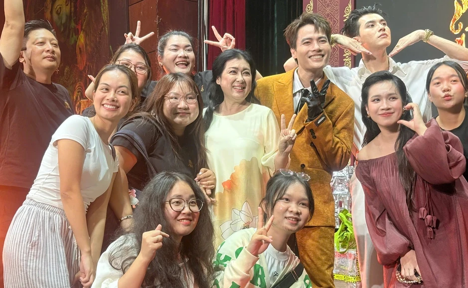 Nghệ sĩ Thanh Thủy tiết lộ lý do không khuyến khích con cái theo nghề Nghệ sĩ Thanh Thủy tiết lộ lý do không khuyến khích con cái theo nghề