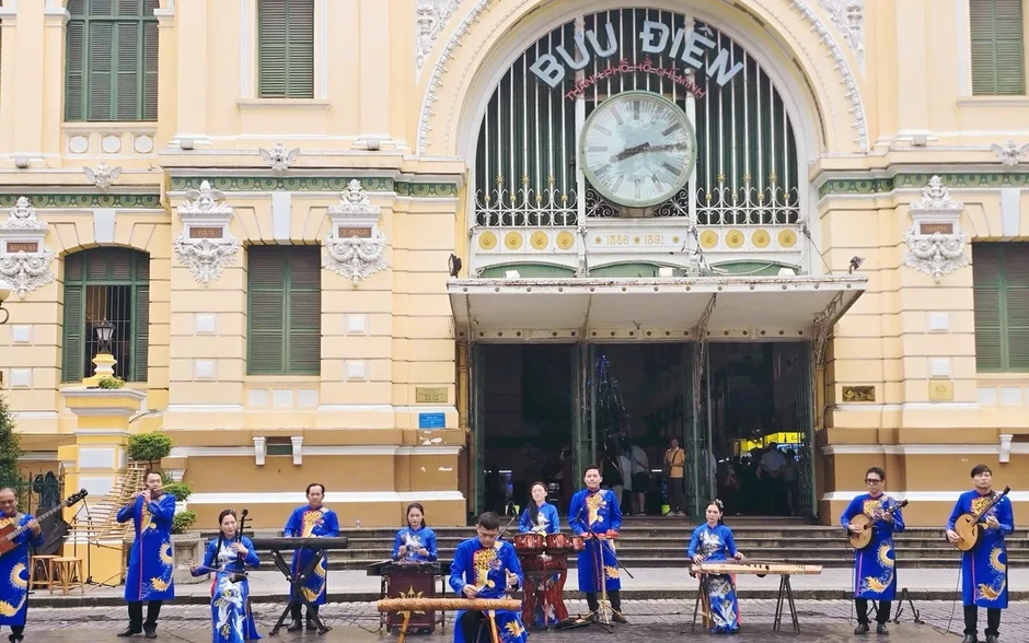 Nghệ thuật xuống phố Nghệ thuật xuống phố