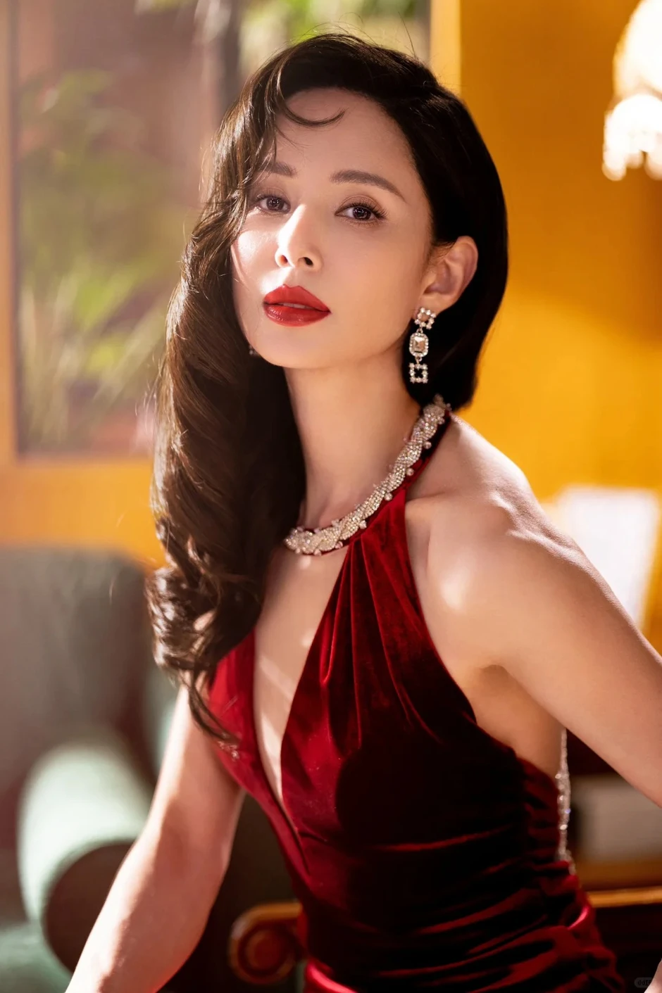 Ngỡ ngàng với động lực giữ dáng suốt 20 năm của "Tiểu Long Nữ" Lý Nhược Đồng, thấy nhan sắc tuổi 60 mà không tin nổi Ngỡ ngàng với động lực giữ dáng suốt 20 năm của "Tiểu Long Nữ" Lý Nhược Đồng, thấy nhan sắc tuổi 60 mà không tin nổi
