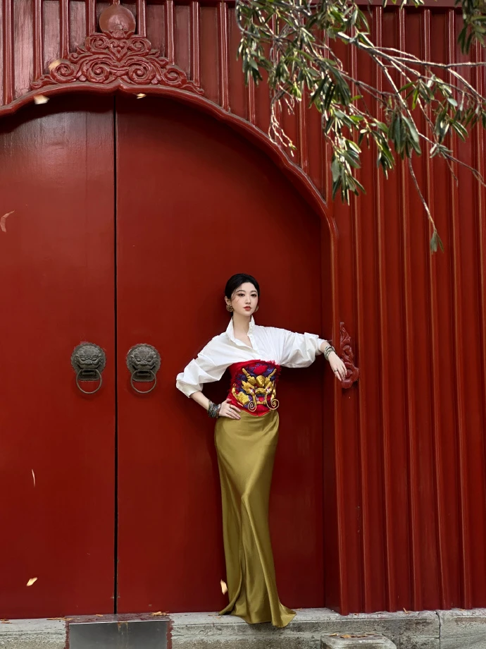Ngọc nữ hạng A xuất hiện với trạng thái không ngờ sau khi lộ hợp đồng mang thai hộ, phải bán nhà trả tiền tỷ cho đại gia