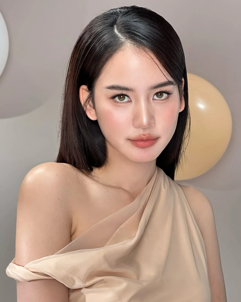 Ngọc nữ showbiz thế hệ mới mắc hội chứng hiếm gặp, chỉ có 1 quả thận nhưng có 2 tử cung Ngọc nữ showbiz thế hệ mới mắc hội chứng hiếm gặp, chỉ có 1 quả thận nhưng có 2 tử cung