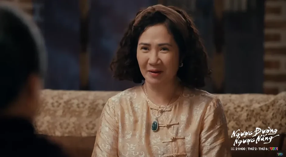 Ngược đường ngược nắng - Tập 21: Bà Diện cố tình gạt gia đình Mai khỏi danh sách làm du lịch làng nghề Ngược đường ngược nắng - Tập 21: Bà Diện cố tình gạt gia đình Mai khỏi danh sách làm du lịch làng nghề
