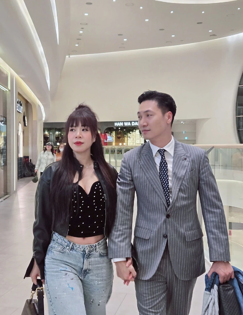 Người đàn ông Phương Oanh gọi là “hoa hậu thân thiện”: Đồng nghiệp tung hô “giàu nhất miền Bắc”, chủ loạt bất động sản khủng