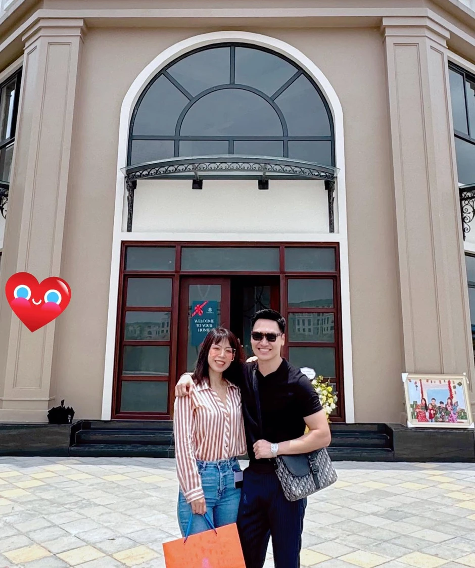 Người đàn ông Phương Oanh gọi là “hoa hậu thân thiện”: Đồng nghiệp tung hô “giàu nhất miền Bắc”, chủ loạt bất động sản khủng