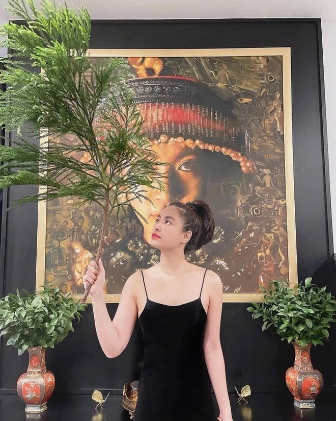 Người giữ hết tiền của Hoàng Thùy Linh Người giữ hết tiền của Hoàng Thùy Linh