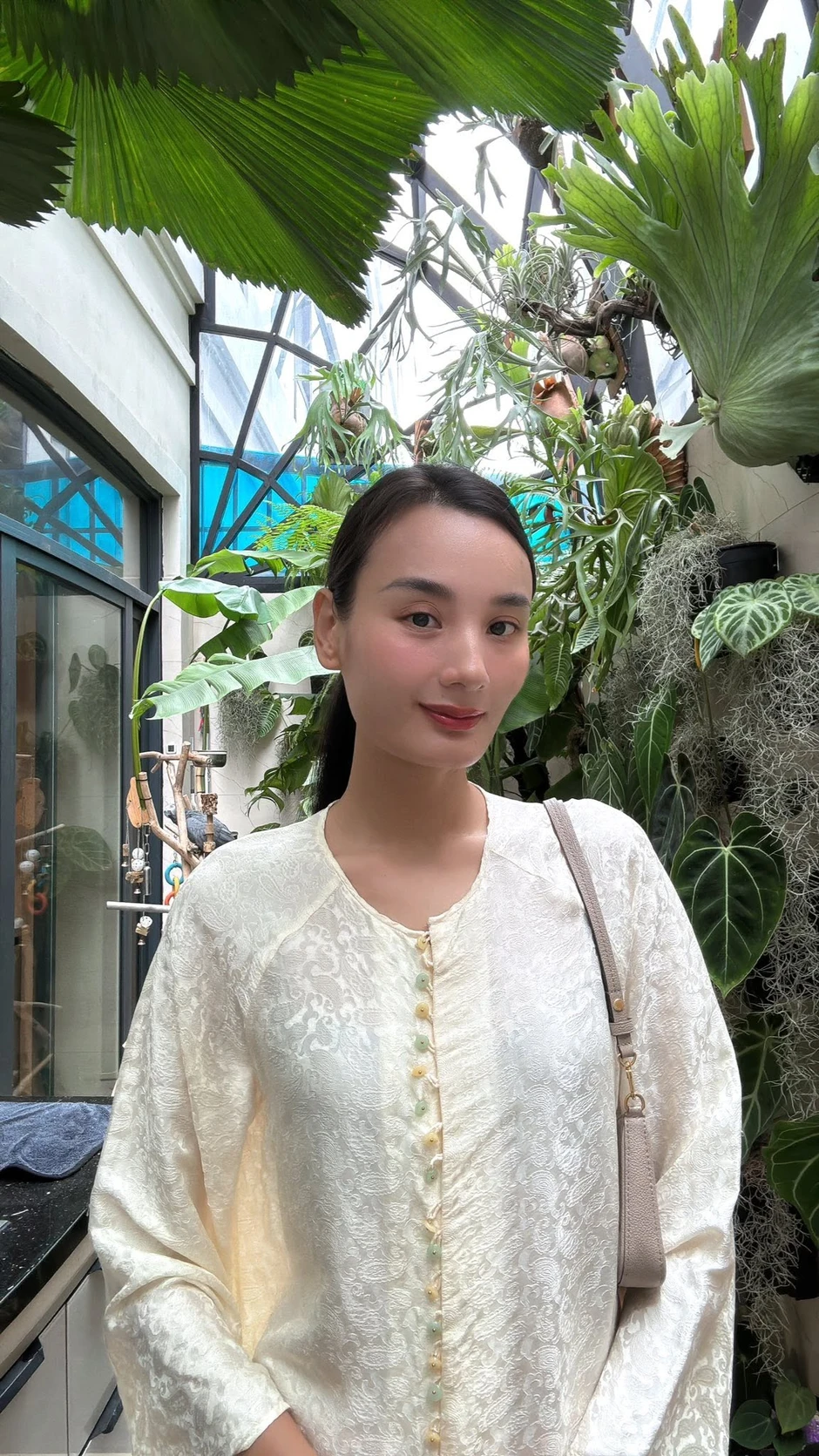 Người mẫu Lê Thuý: "Vừa rồi mình đã đậu thai, vui chưa được bao lâu thì em bé rời xa" Người mẫu Lê Thuý: "Vừa rồi mình đã đậu thai, vui chưa được bao lâu thì em bé rời xa"