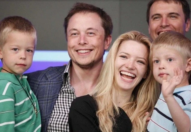 Người phụ nữ được xem là “ngoại lệ” của tỷ phú Elon Musk Người phụ nữ được xem là “ngoại lệ” của tỷ phú Elon Musk