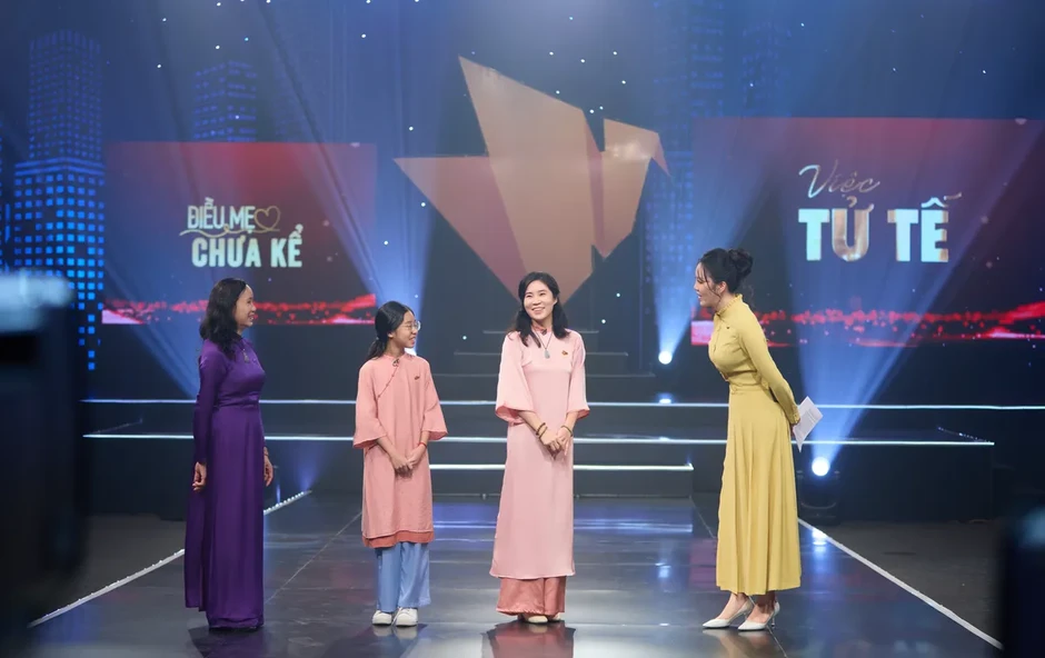 Người phụ nữ mở thư viện sách miễn phí, gieo hạt mầm tri thức cho trẻ em Người phụ nữ mở thư viện sách miễn phí, gieo hạt mầm tri thức cho trẻ em