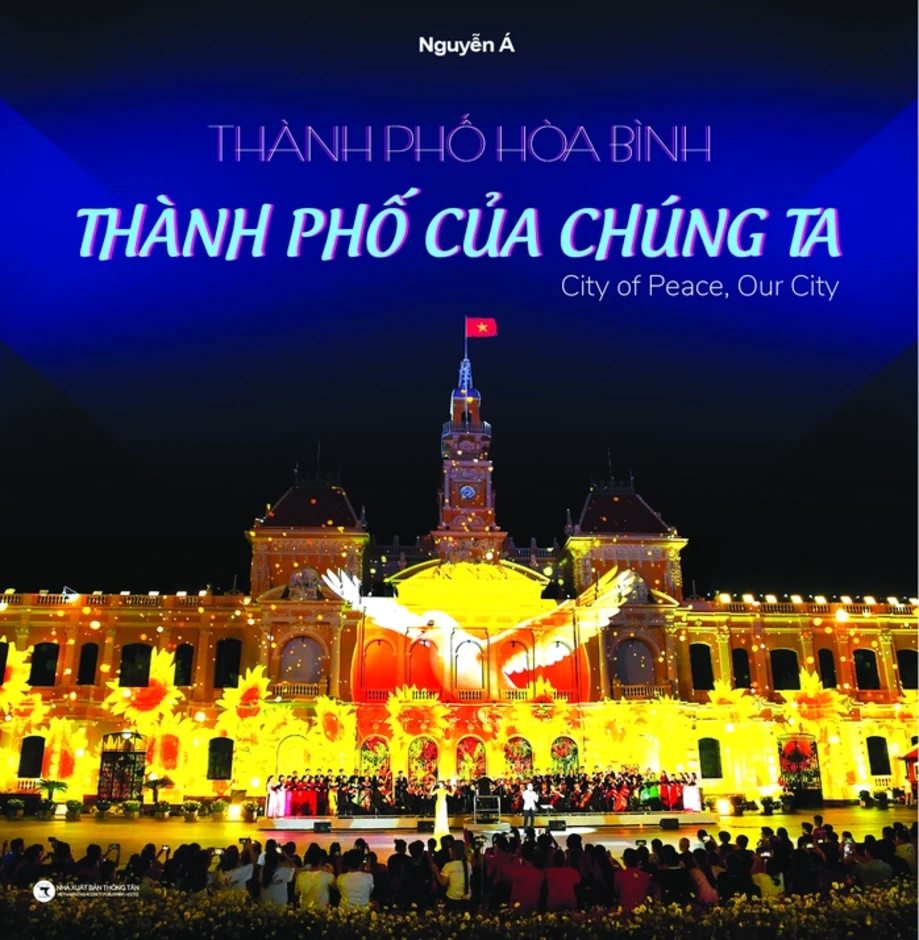 Nguyễn Á xông pha như một người lính! Nguyễn Á xông pha như một người lính!