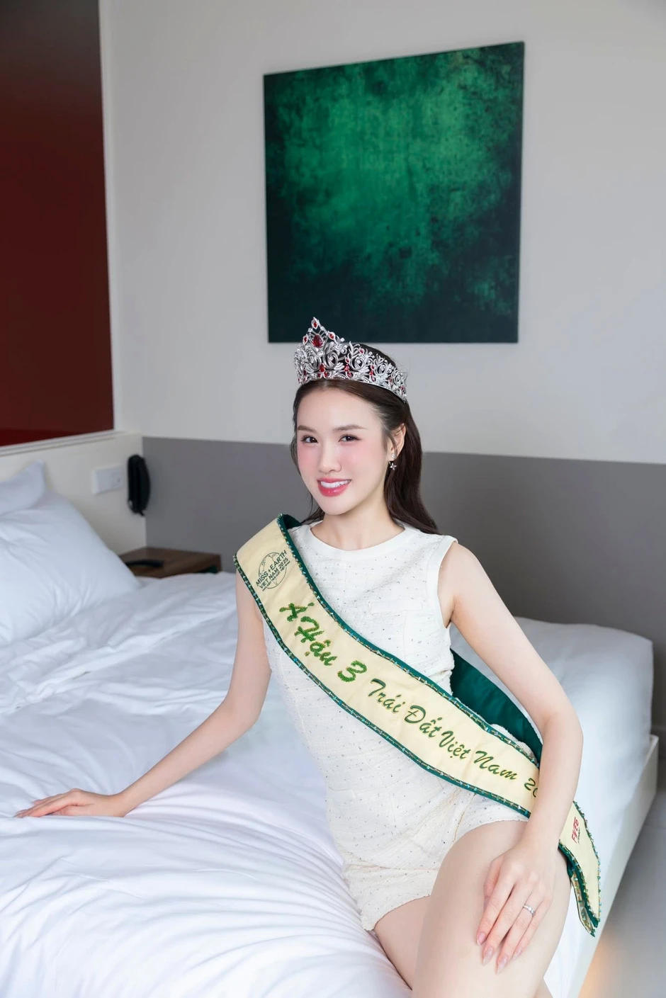 Nguyễn Quỳnh Anh là Miss Universe Vietnam 2026, rapper Pháo đăng quang Á hậu Nguyễn Quỳnh Anh là Miss Universe Vietnam 2026, rapper Pháo đăng quang Á hậu