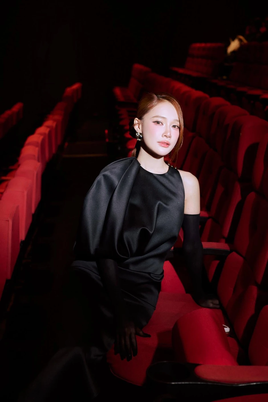 Nhã Phương nói về việc quảng cáo nước uống trường sinh: "Tôi tin tưởng và trực tiếp sử dụng" Nhã Phương nói về việc quảng cáo nước uống trường sinh: "Tôi tin tưởng và trực tiếp sử dụng"