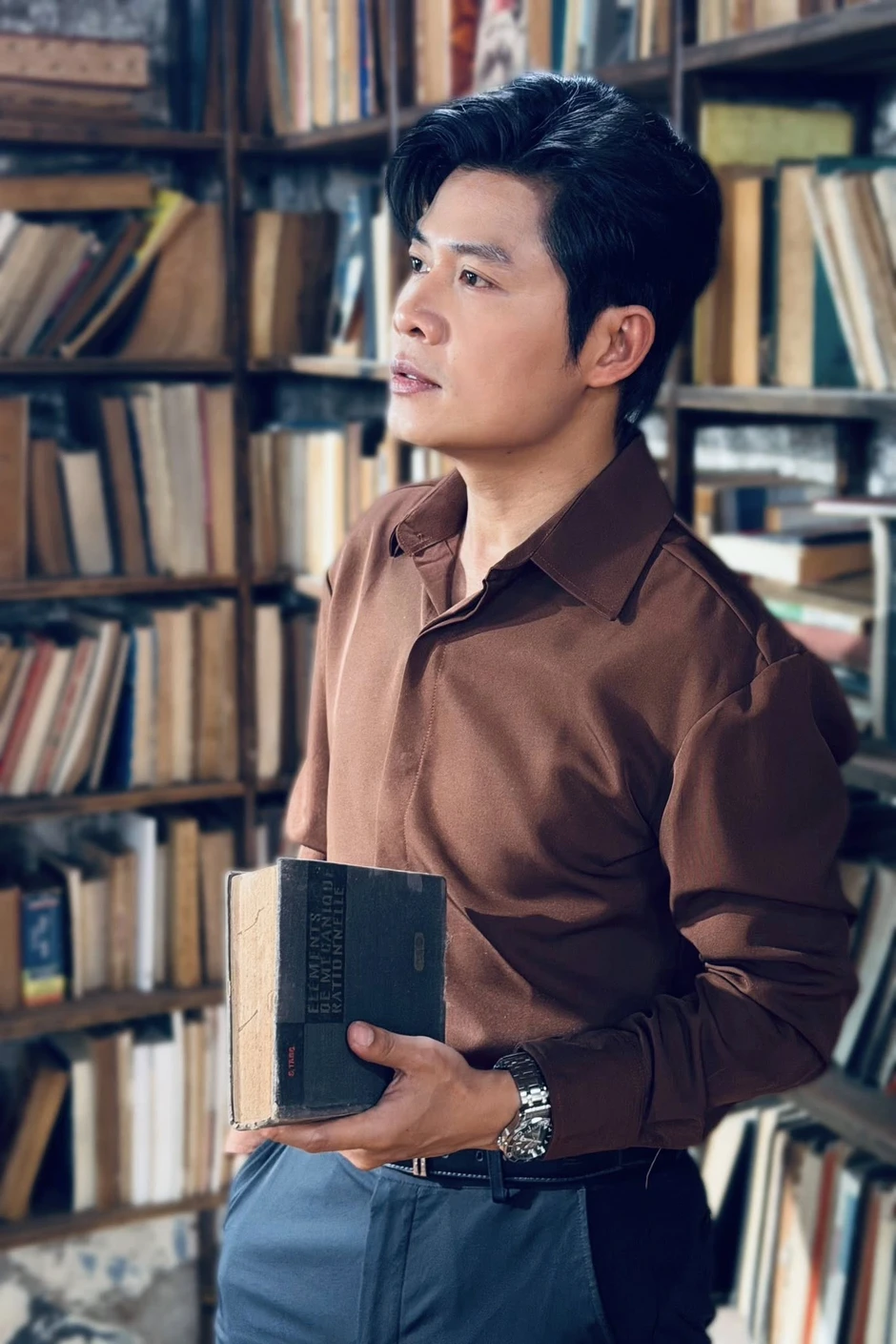 Nhạc sĩ Nguyễn Văn Chung ra sao sau cơn sốt ca khúc tỉ view? Nhạc sĩ Nguyễn Văn Chung ra sao sau cơn sốt ca khúc tỉ view?