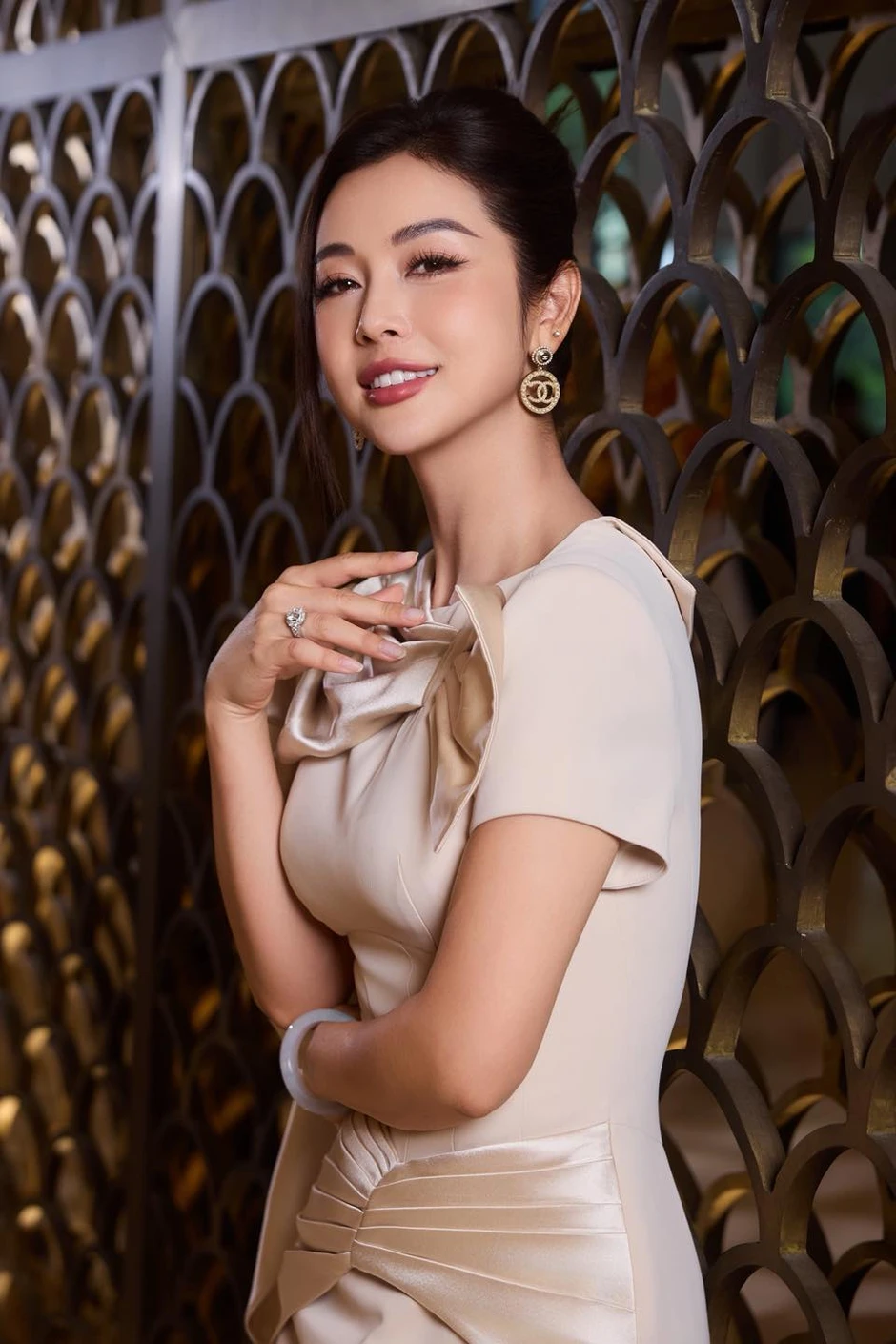 Nhan sắc hoa hậu đẹp bậc nhất Việt Nam, có 1 con riêng được đại gia say đắm suốt 14 năm Nhan sắc hoa hậu đẹp bậc nhất Việt Nam, có 1 con riêng được đại gia say đắm suốt 14 năm