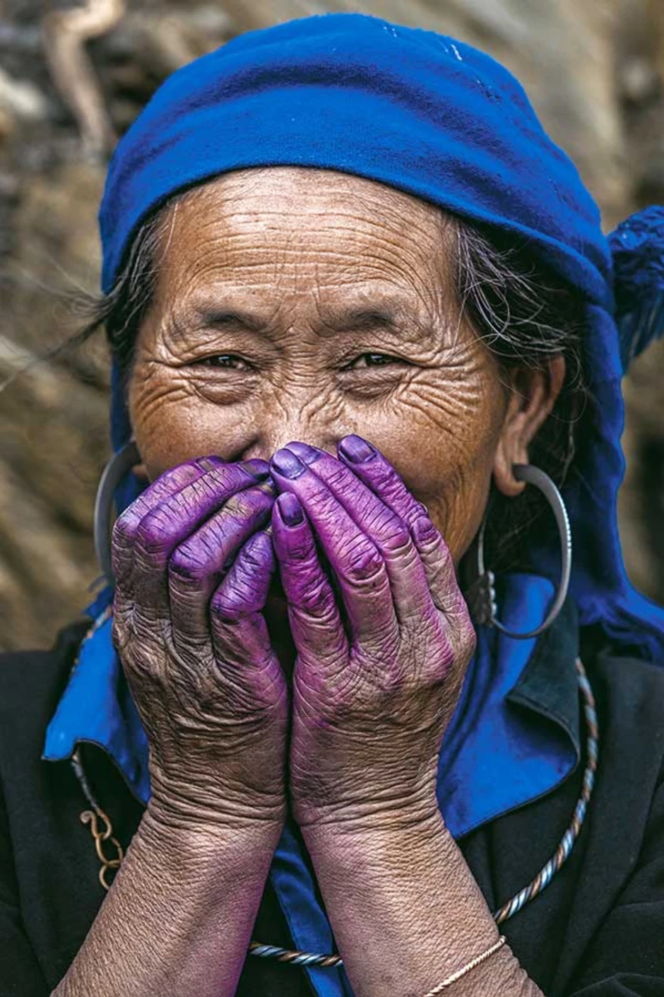 Nhiếp ảnh gia Pháp kể những 'lát cắt dịu dàng' của phụ nữ Mù Cang Chải Nhiếp ảnh gia Pháp kể những 'lát cắt dịu dàng' của phụ nữ Mù Cang Chải