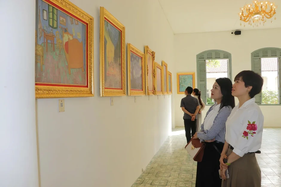 Nhiều kiệt tác hội họa thế giới hội tụ tại triển lãm “Ngôi nhà ánh sáng” Nhiều kiệt tác hội họa thế giới hội tụ tại triển lãm “Ngôi nhà ánh sáng”