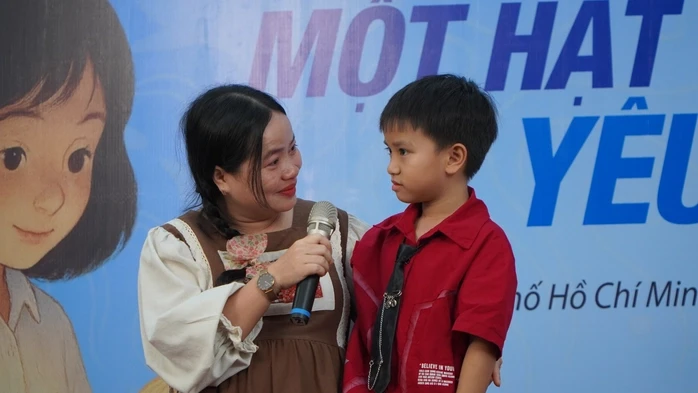 Những giọng kể nhỏ lan tỏa văn hóa đọc Những giọng kể nhỏ lan tỏa văn hóa đọc