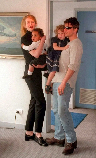 Nicole Kidman: “Tôi từng được khuyên đừng lấy Tom Cruise” Nicole Kidman: “Tôi từng được khuyên đừng lấy Tom Cruise”