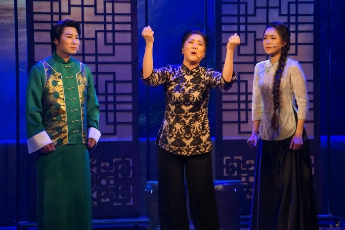 NSND Trần Ngọc Giàu: Đặt niềm tin nơi diễn viên tài năng của sân khấu cải lương NSND Trần Ngọc Giàu: Đặt niềm tin nơi diễn viên tài năng của sân khấu cải lương