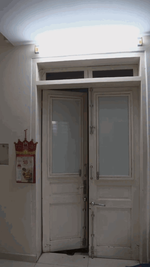NSƯT Chí Trung nhận lương hưu 10,2 triệu đồng/tháng, sống 1 mình trong nhà tập thể ở Hà Nội NSƯT Chí Trung nhận lương hưu 10,2 triệu đồng/tháng, sống 1 mình trong nhà tập thể ở Hà Nội