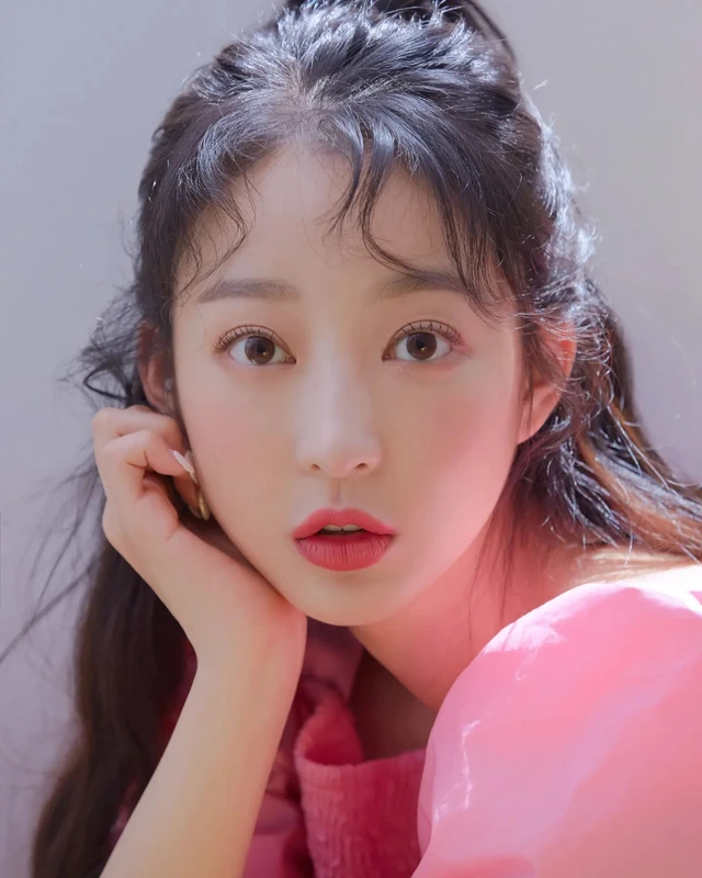 Nữ ca sĩ là thành viên nhóm nhạc nổi tiếng nay mở quán ăn ở phường Anguk, kiếm tiền tỷ mỗi tháng Nữ ca sĩ là thành viên nhóm nhạc nổi tiếng nay mở quán ăn ở phường Anguk, kiếm tiền tỷ mỗi tháng