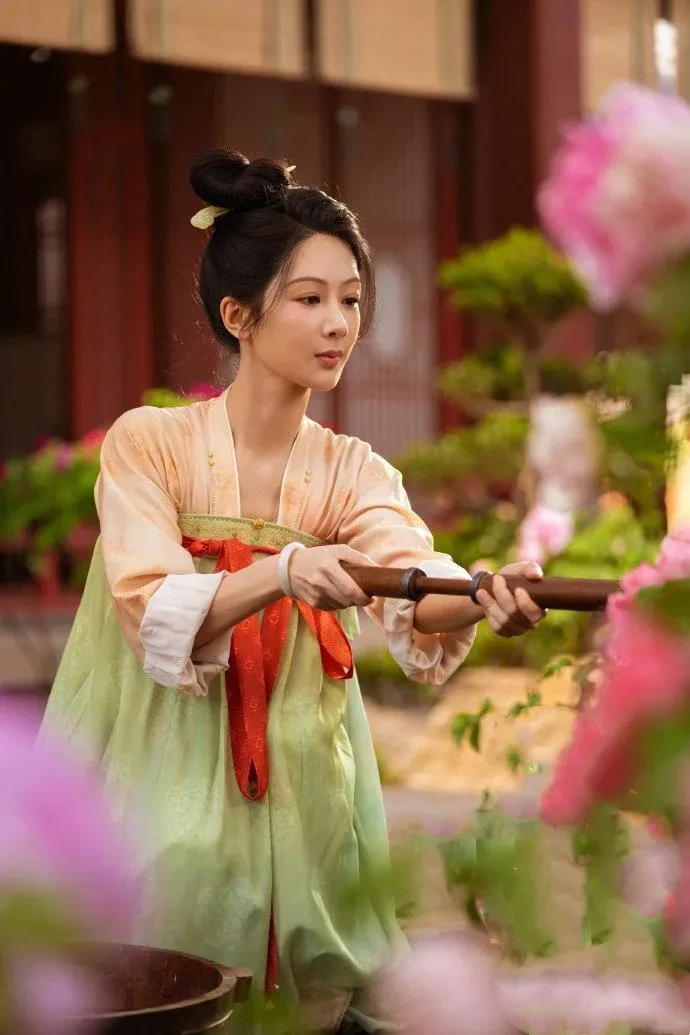 Nữ chính phá khuôn mẫu chiếm sóng phim cổ trang Hoa ngữ Nữ chính phá khuôn mẫu chiếm sóng phim cổ trang Hoa ngữ
