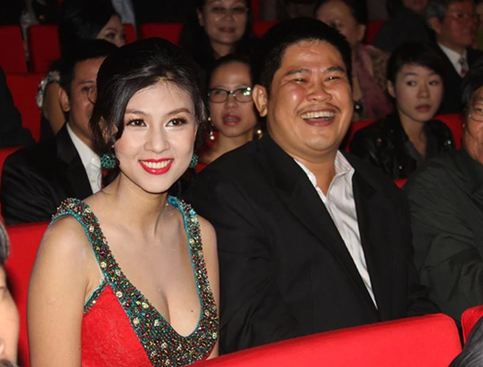 Nữ diễn viên đình đám bỏ showbiz đi bán xôi cua ở đường Nguyễn Lương Bằng, TP.HCM Nữ diễn viên đình đám bỏ showbiz đi bán xôi cua ở đường Nguyễn Lương Bằng, TP.HCM