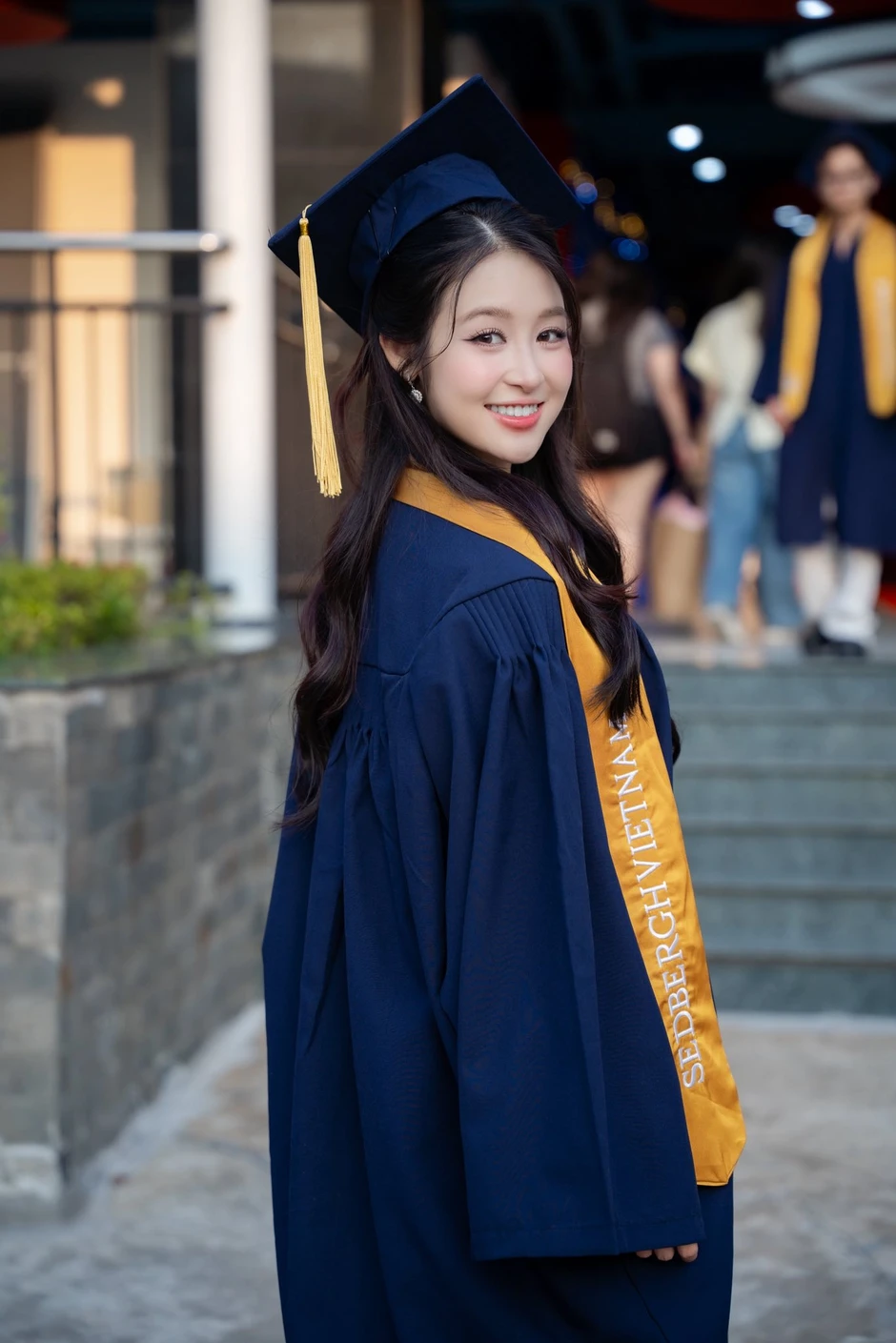 Nữ diễn viên hot trong Bóng Ma Hạnh Phúc thông báo tin vui Nữ diễn viên hot trong Bóng Ma Hạnh Phúc thông báo tin vui
