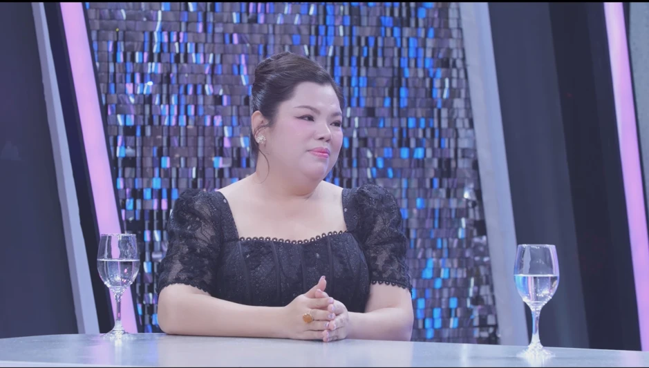 Nữ diễn viên miền Nam: "Là tôi, tôi phải làm sao để cứu mẹ" Nữ diễn viên miền Nam: "Là tôi, tôi phải làm sao để cứu mẹ"