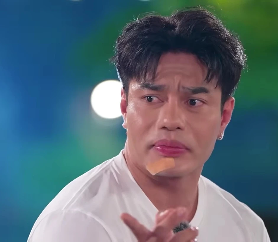 Nữ diễn viên nói thẳng về mối quan hệ trong quá khứ giữa Lê Dương Bảo Lâm và chồng kém 3 tuổi Nữ diễn viên nói thẳng về mối quan hệ trong quá khứ giữa Lê Dương Bảo Lâm và chồng kém 3 tuổi
