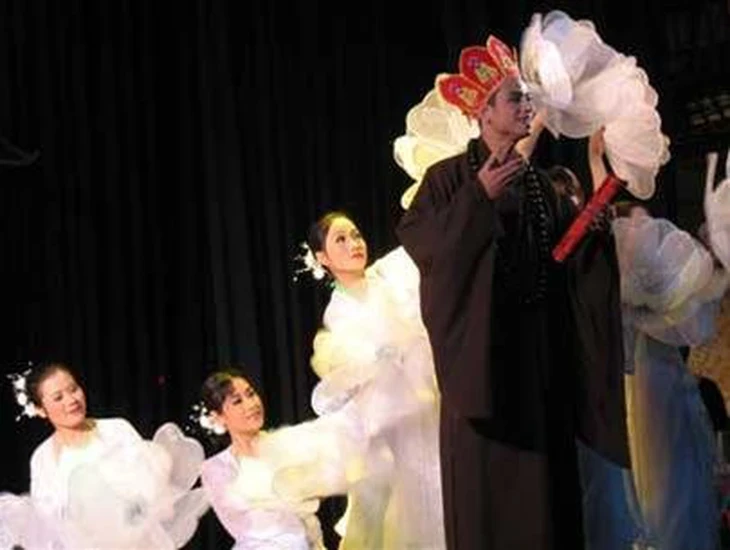 Nữ giám khảo duy nhất đến từ phía Bắc tâm sự về cải lương