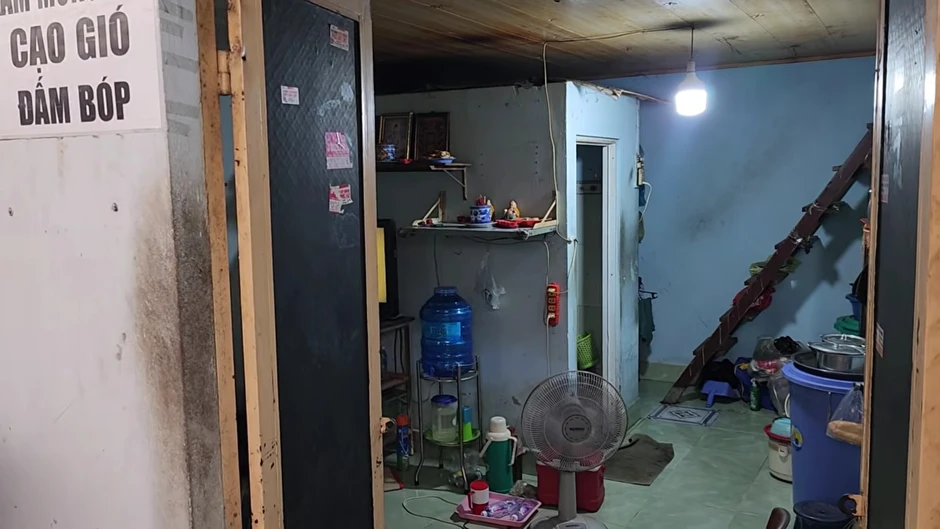 Nữ nghệ sĩ 70 tuổi không có gạo ăn, bật khóc: "Tiền Kim Tử Long cho hết sạch rồi"