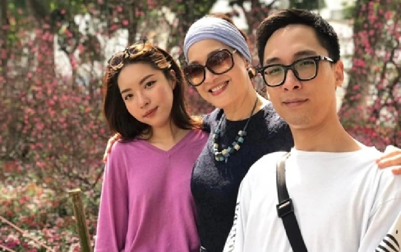 Nữ NSND từng là phó giám đốc: "Tôi ân hận" Nữ NSND từng là phó giám đốc: "Tôi ân hận"