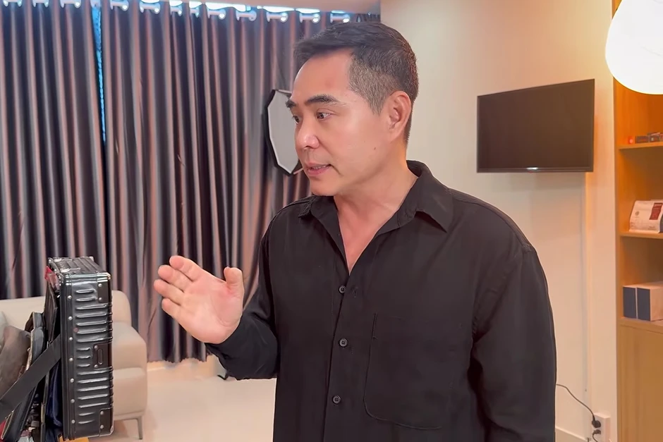 Nữ NSƯT bỏ bán cà phê đi buôn bất động sản Nữ NSƯT bỏ bán cà phê đi buôn bất động sản