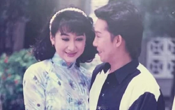 Nữ NSƯT miền Nam 63 tuổi: "Nhiều người đáng tuổi con tôi nhưng lại vơ đũa cả nắm" Nữ NSƯT miền Nam 63 tuổi: "Nhiều người đáng tuổi con tôi nhưng lại vơ đũa cả nắm"