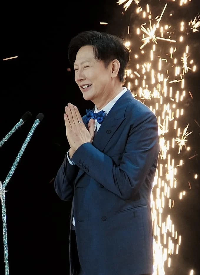 Nước đi không ai ngờ tới của ông Nawat Nước đi không ai ngờ tới của ông Nawat