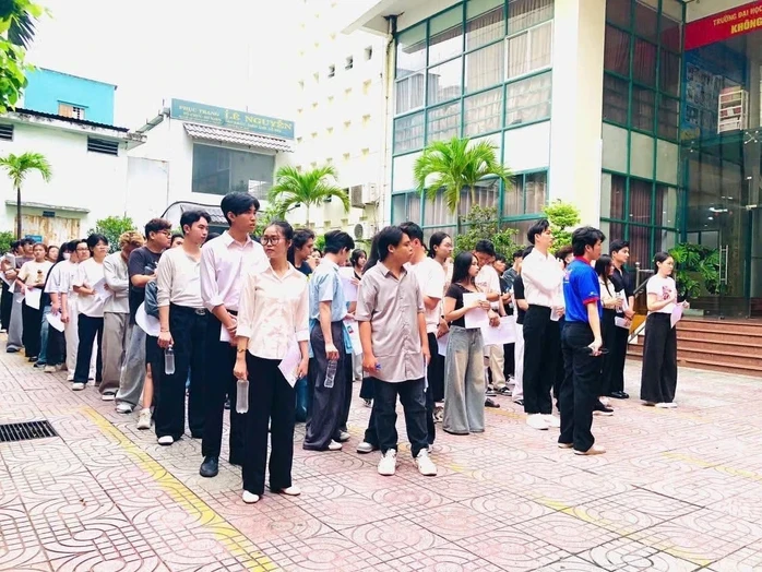 PGS.TS Trần Yến Chi và kỳ vọng tìm những hạt nhân mới cho sân khấu thành phố PGS.TS Trần Yến Chi và kỳ vọng tìm những hạt nhân mới cho sân khấu thành phố