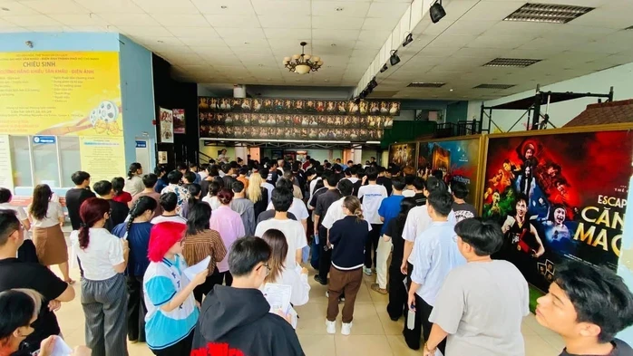 PGS.TS Trần Yến Chi và kỳ vọng tìm những hạt nhân mới cho sân khấu thành phố PGS.TS Trần Yến Chi và kỳ vọng tìm những hạt nhân mới cho sân khấu thành phố